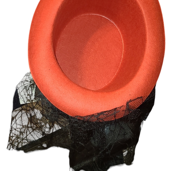 Imagin8 Halloween Fancy Top Hat Costume Accessory Lace Spider Webs Red - Picture 7 of 9